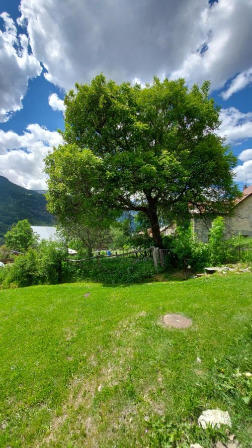 Chalet Serre Cambeou Piscine&Spa Saint-Chaffrey Dış mekan fotoğraf
