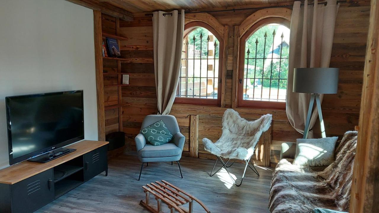 Chalet Serre Cambeou Piscine&Spa Saint-Chaffrey Dış mekan fotoğraf