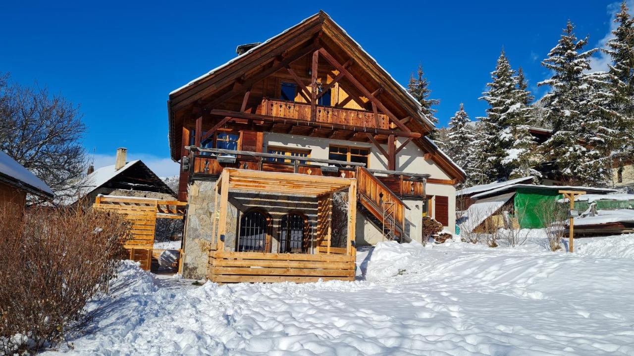 Chalet Serre Cambeou Piscine&Spa Saint-Chaffrey Dış mekan fotoğraf