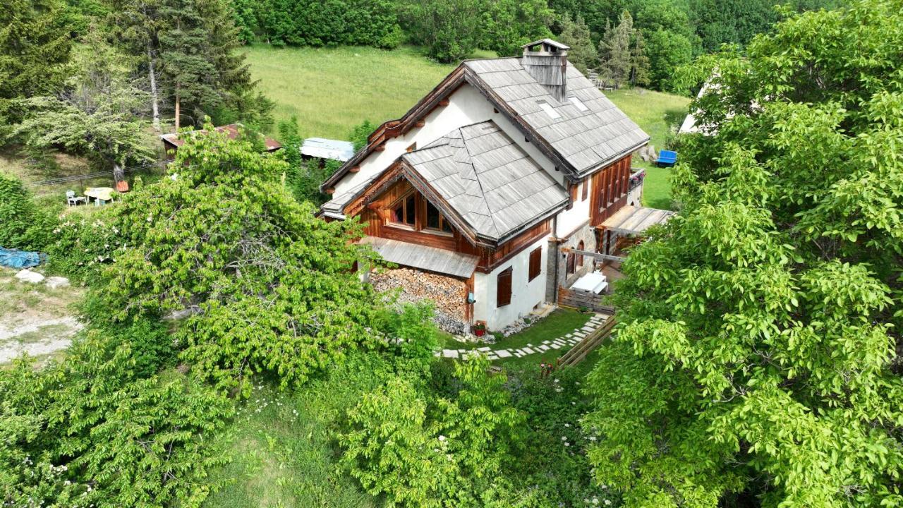 Chalet Serre Cambeou Piscine&Spa Saint-Chaffrey Dış mekan fotoğraf
