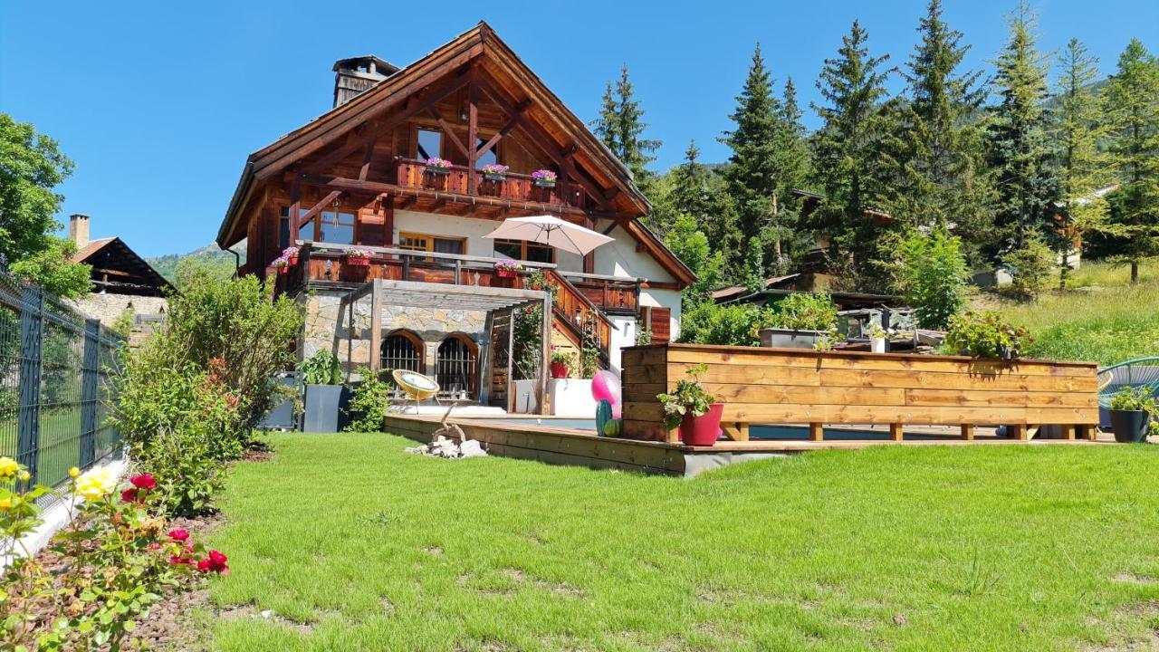 Chalet Serre Cambeou Piscine&Spa Saint-Chaffrey Dış mekan fotoğraf